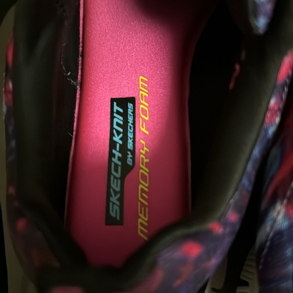 Women's Skechers Tie Dye Sketch-Knit Memory Foam Sneakers - Picture 6 of 7